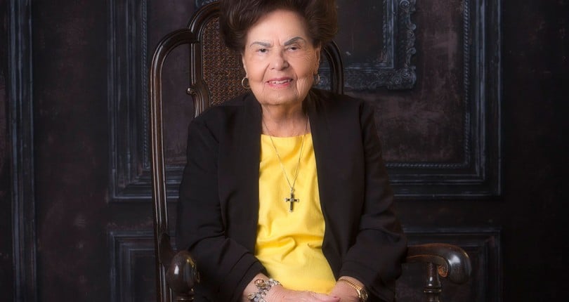 Mrs. Estella G. Lopez Honored by Sierra Title Company